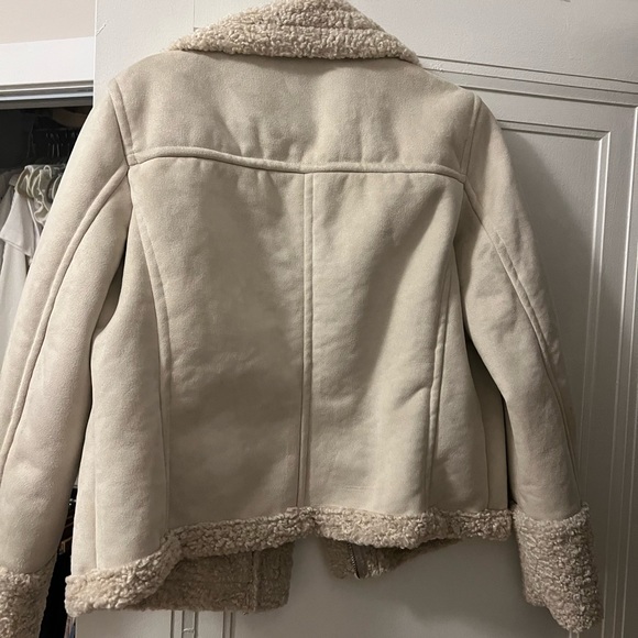 Ann Taylor Sherpa jacket - Picture 3 of 4